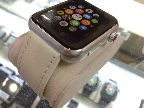 38/42mm Apple シルバーアルミニウムケースとホワイトスポーツバンド